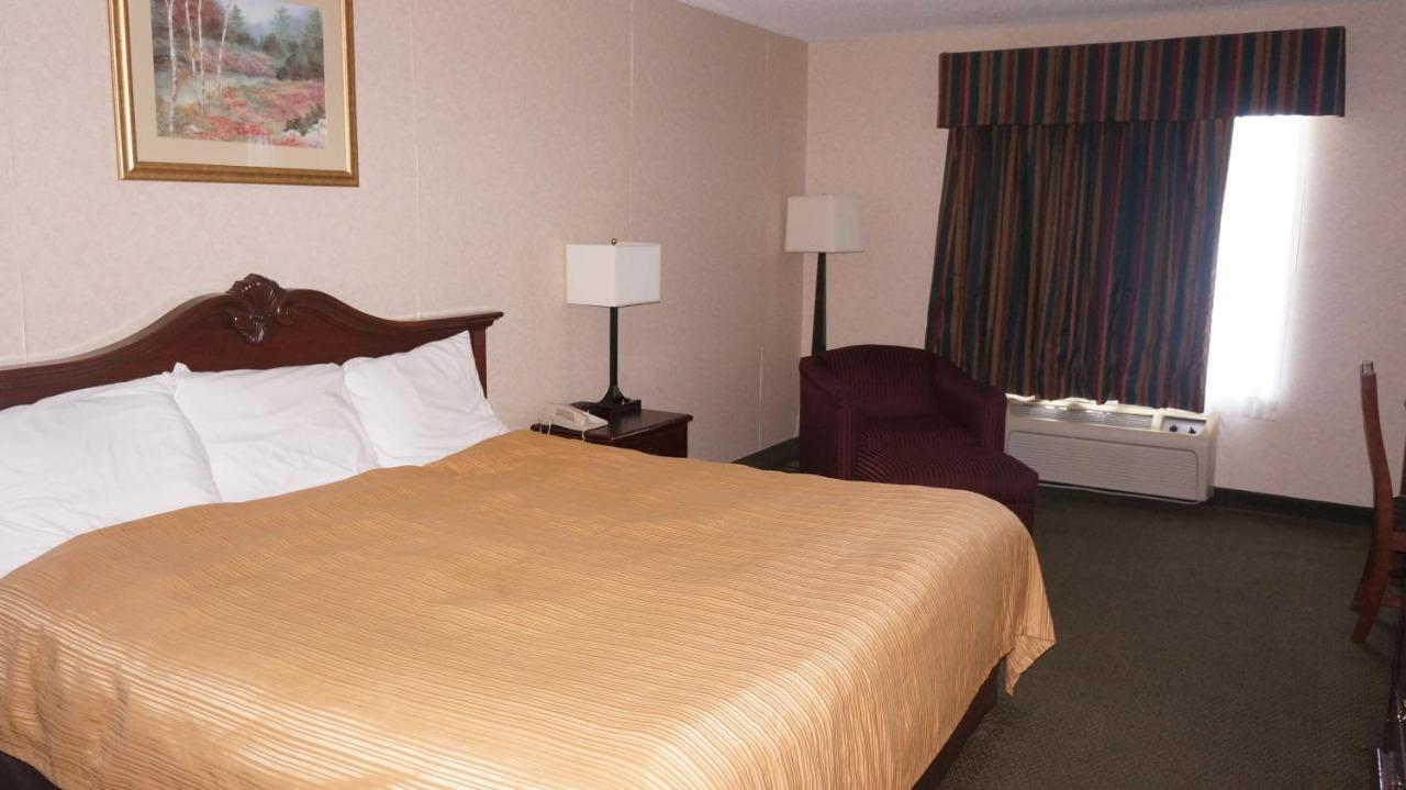 Scotland Neck Inn Bagian luar foto